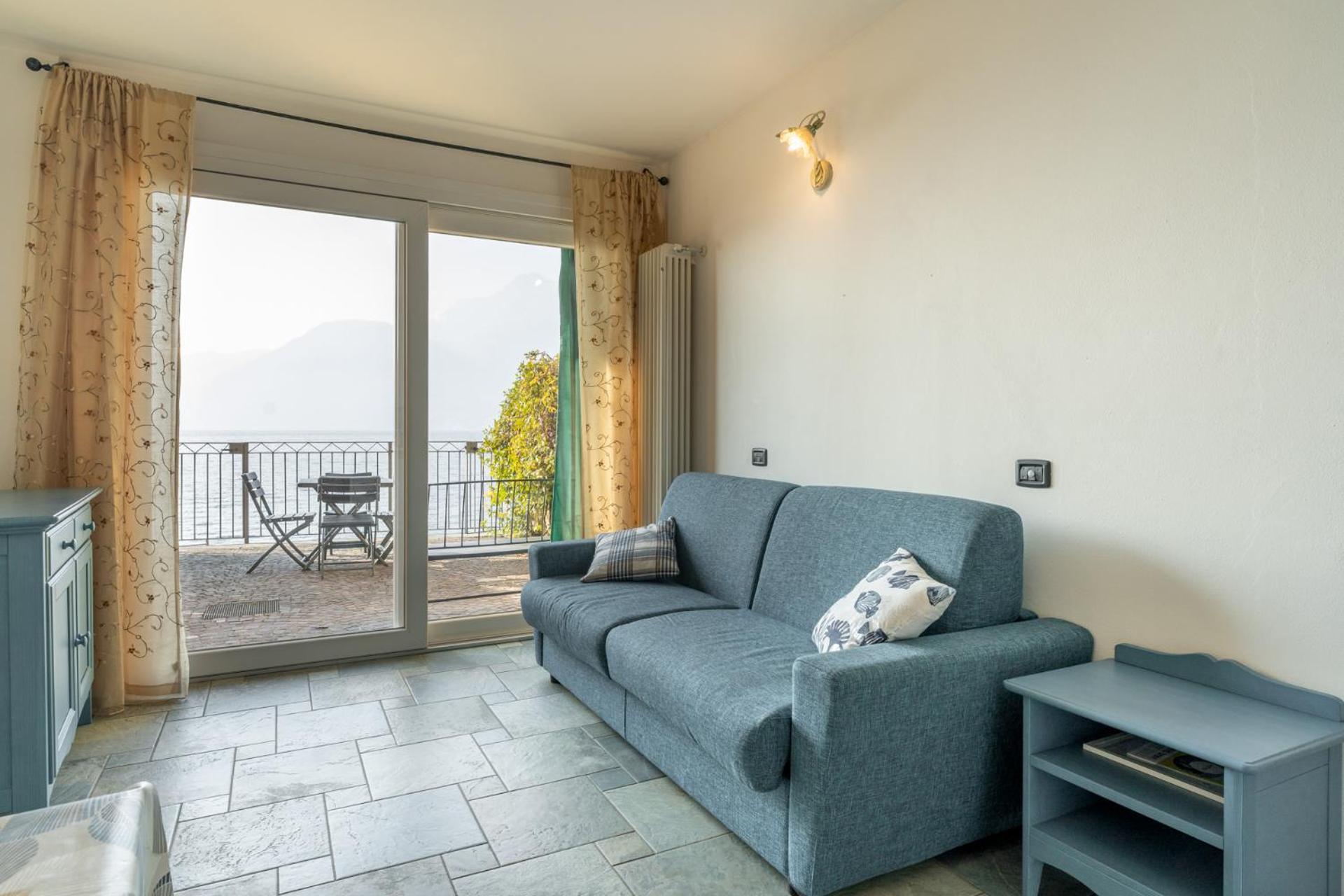 Il Glicine Sul Lago - Wisteria On The Lake Bellano Exterior photo